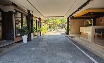 Ikhtiar Surya Hotel