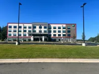 Holiday Inn Express & Suites Greensboro – Lake Oconee Hotels in Greene County