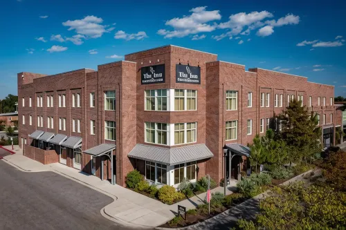 The Inn at the Crossroads Hotels in Lake City