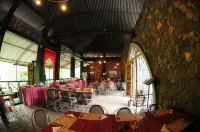 Ambalama Leisure Lounge Hotels in Bope