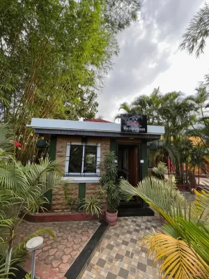 Amrapali Resort Hotels in Toap
