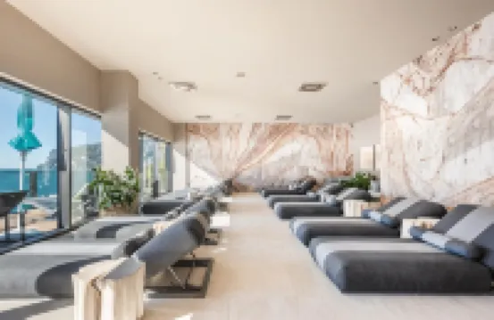 EALA – My Lakeside Dream