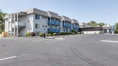 Days Inn & Suites by Wyndham Spokane in Spokane