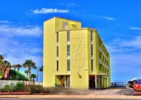 Ocean Breeze - Ocean Front at Symphony Beach Club!