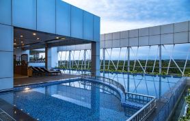 Kpm Tripenta Hotel