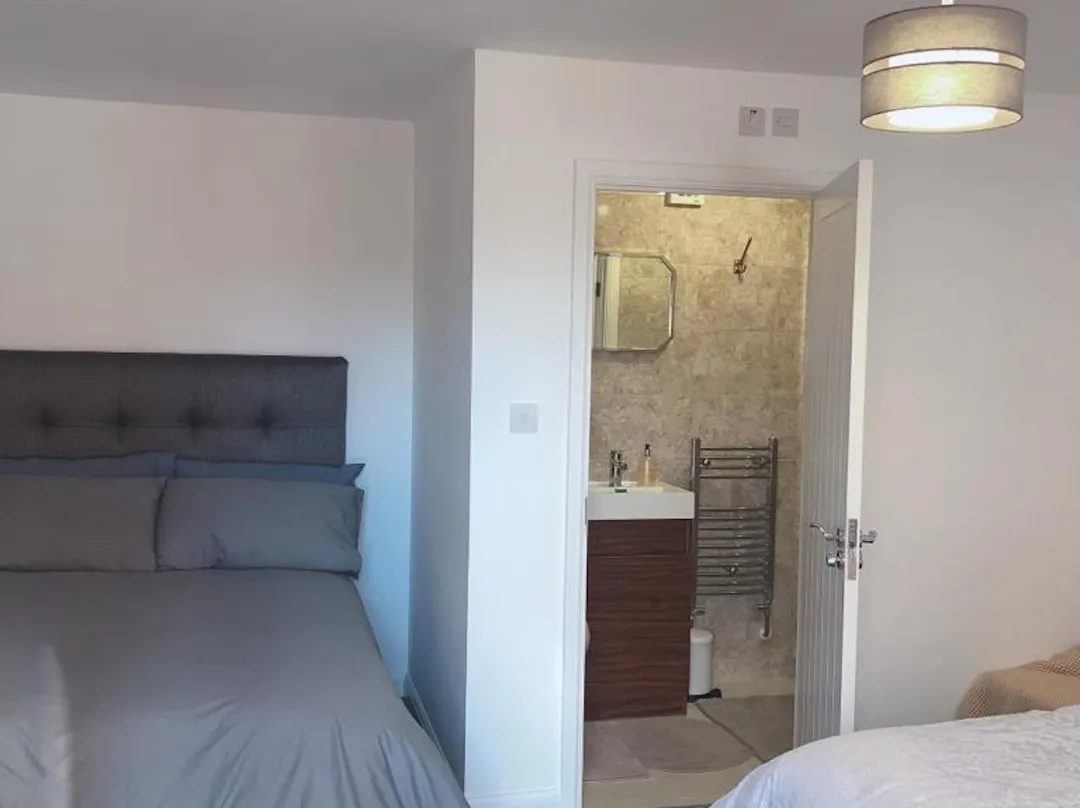 Studio Self Contained Flat Free Parking - Nottingham