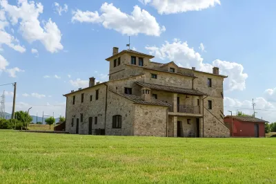 Villaluce Wine Agriturismo Các khách sạn gần Ducal Palace