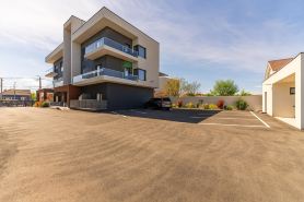 M City Aparthotel