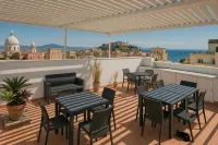 Gioia 13 Rooms & Apartments