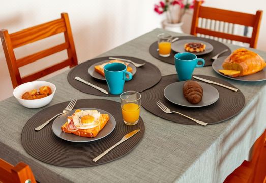 B22 - Rising Sun 2 Bed Flat 내부