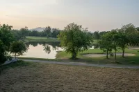 Golf View Suite Private Apartment Khao Yai - Condos