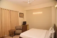 Golden Park Hotel & Resort Hotels in Malda