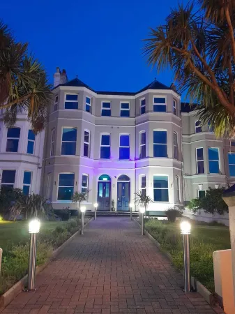 Astala Lodge Отели в г. Хеленс Бэй