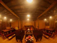 Dinh Da H'Mong - Karsterly Rock Lodge Hotels in Dong Van