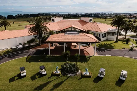 Rydges Formosa Auckland Golf Resort, an EVT Hotel Отели в г. Clevedon