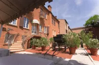 Hotel Duchessa Isabella Collection by Gsa Hotels Hôtels à proximité de : Centro Storico Ferrara