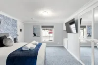 Town House Rooms Hotels in 
