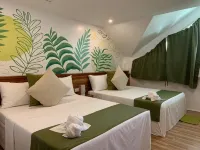 Royal Suites Port Barton