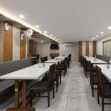 Hotel the Grand Dipak