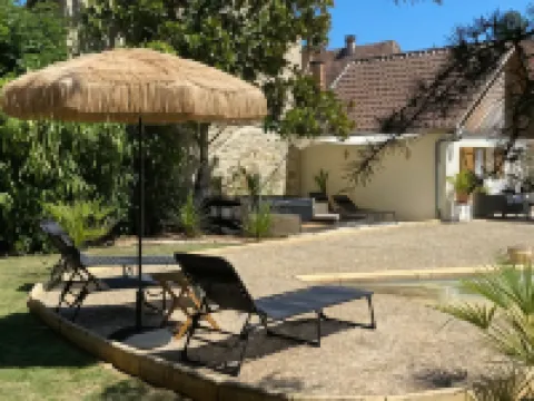 Auberge du Relais D Auniac Hotel Bar Restaurant Piscine