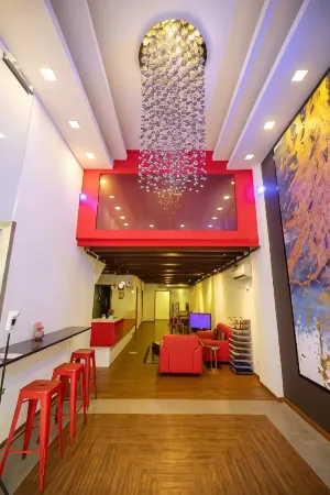 Apollo Inn Отели рядом с достопримечательностью «Ng Fook Thong Temple Cantonese District Association»