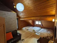 Log Cabin Rentals & Finland Sauna Step House - Balcony