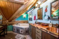 Rustic Mountain Retreat on a Peak