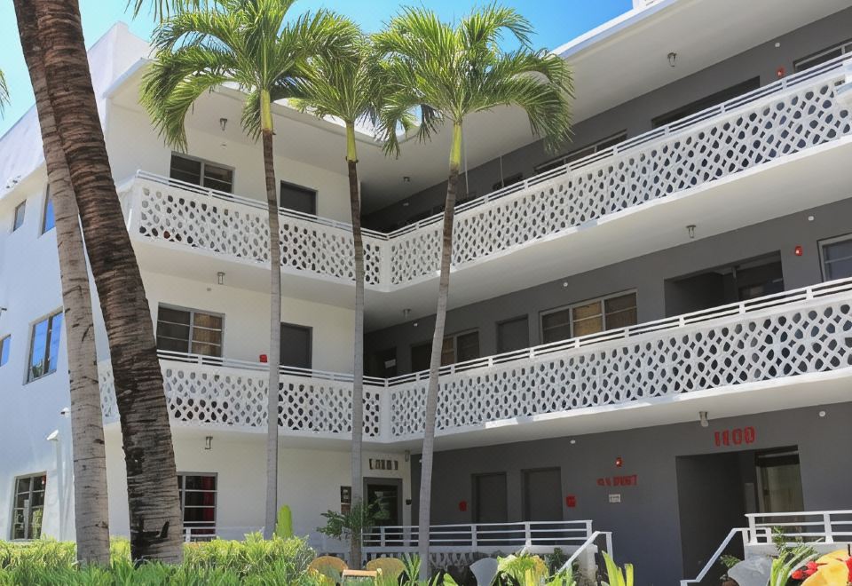 Hotel Gaythering - Gay Hotel - All Adults Welcome, Exterior, Hotel Exterior