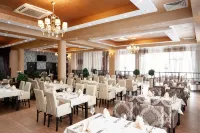 Open City Hotel - 3-Star