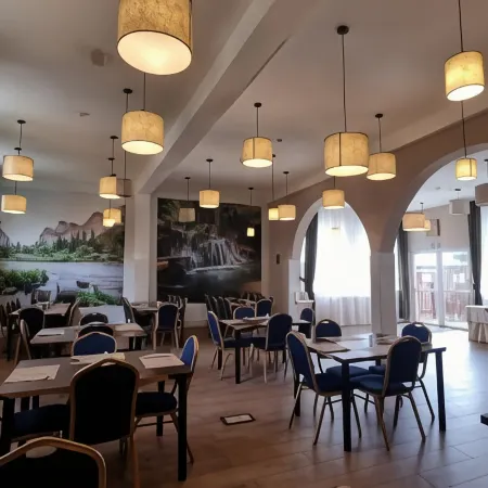 Hotel Iri