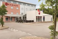 Ramada by Wyndham Wakefield Hotel di 