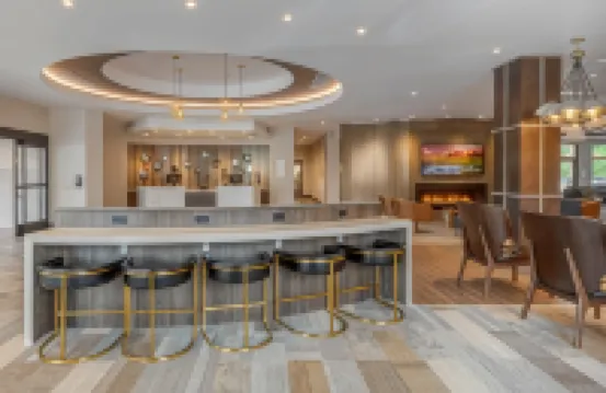 DoubleTree by Hilton Charleston Riverview