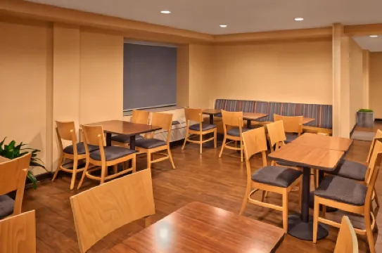 TownePlace Suites Albany Downtown/Medical Center