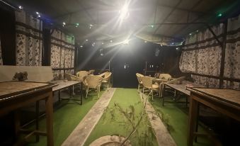 Akbar Group of Heritage Houseboats