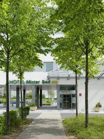 Brit Hotel Codalysa Marne la Vallée - Torcy Отели в г. Сен-Тибо-Де-Винь