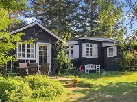 "Laurine" - 2.7km from the Sea