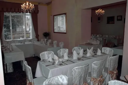 The Langham Hotel Отели рядом с достопримечательностью «Университет Нортгемптон»