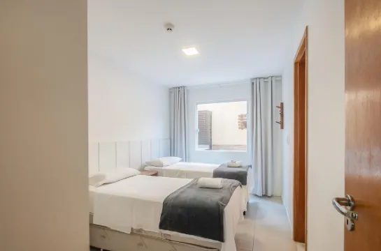 波爾圖斯梅拉爾達瓜拉朱巴帶陽台公寓 - Psmc003