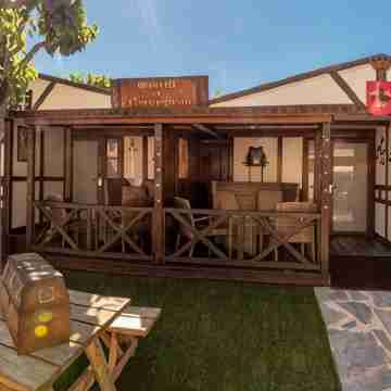 Magic Robin Hood Hotel Exterior