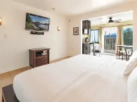 Pikes Peak Paradise Bed and Breakfast Hotels in Teller County