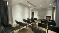Rm Suites
