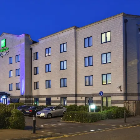 Holiday Inn Express POOLE by IHG