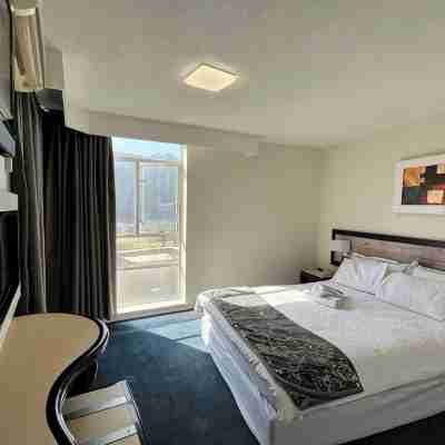 Park 801 Executive Suite Rooms