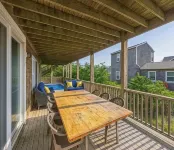 Gatsby’s Main Level. Ocean Bay Park. Heated Saltwater Pool + Hot Tub. Sleeps 14