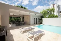 Expectacular View, pool, gym, club house, 2 Bedroom family friendly apartment - С тренажерным залом