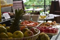 Aria Centra Surabaya - breakfast
