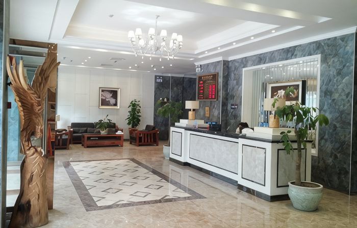 Holiday Inn Lingyun Jinyuan