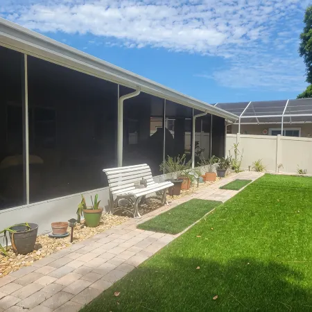 Prime Location! 2 Min to the Bay, 15 Mins to Beaches & Attractions, Pet Friendly