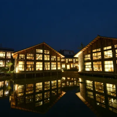 Hezhou xiyingmen mountain villa Hotels near Hezhou Railway Station