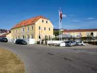 Hvalpsund Færgekro Hotels in Farso